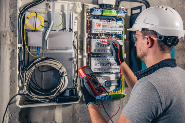 Best Emergency Electrical Repair  in Royal Oak, MI